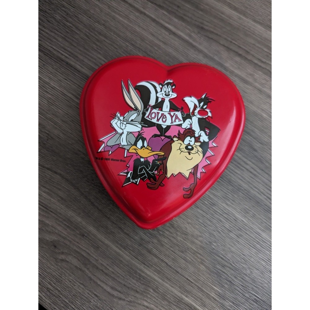 Vintage Looney Tunes Valentines Container LAST CHANCE LOWEST PRICE